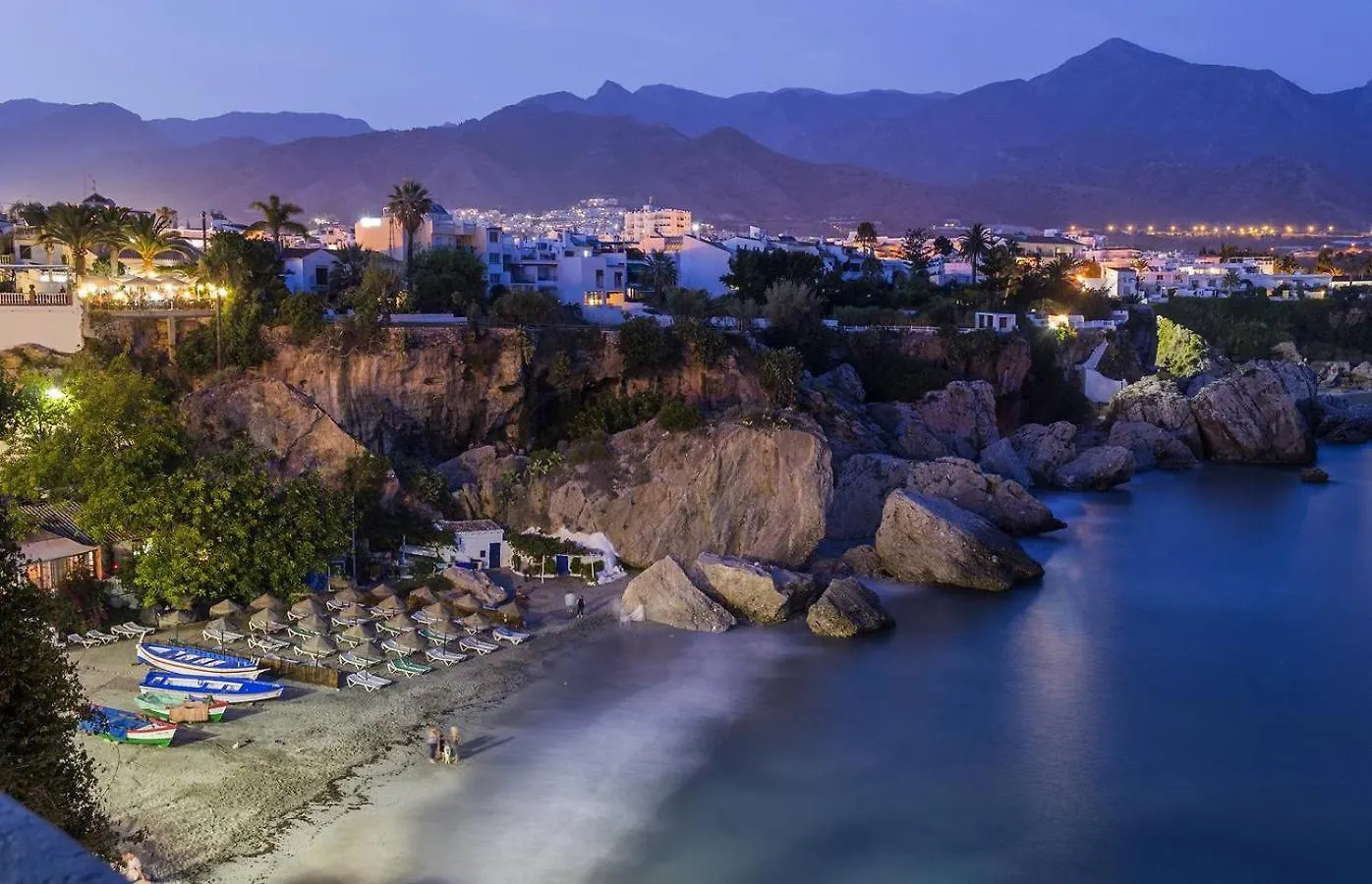 Casa Rocio En Nerja Apartment